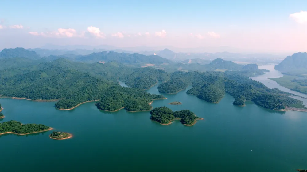 Chiêm ngưỡng vẻ đẹp kỳ vĩ, hoang sơ “Vịnh Hạ Long” ở Thanh Hóa -12.JPG