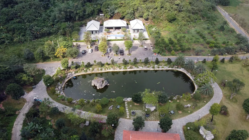 Cận cảnh tháo dỡ công trình xây dựng trái phép trên đất quốc phòng -2.jpg