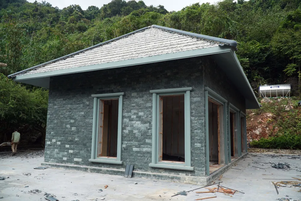 Cận cảnh tháo dỡ công trình xây dựng trái phép trên đất quốc phòng -5.jpg