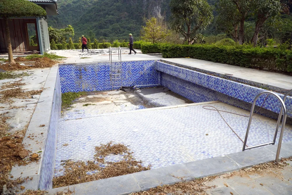 Cận cảnh tháo dỡ công trình xây dựng trái phép trên đất quốc phòng -9.jpg