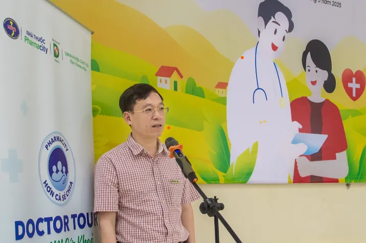 Tặng quà, tư vấn sức khỏe cho hàng trăm người dân, học sinh khó khăn ở Thanh Hóa - 4.png