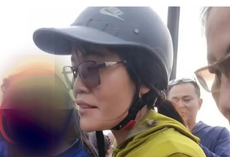 Nữ sinh 18 tuổi nhảy cầu.jpg