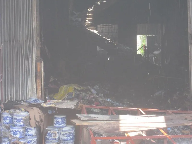 ngôi nhà bị cháy