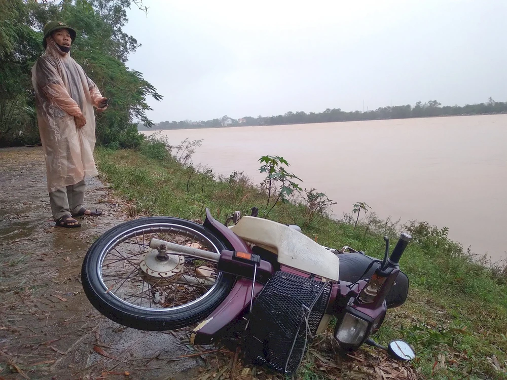 Cháu từ Hà Tĩnh vào thăm cậu ở Quảng Bình không may rơi xuống sông tử vong