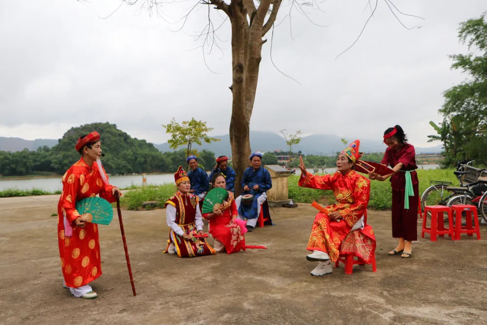Hát Kiều bao gồm hát, diễn xuất và làm trò. Ảnh: Sở VH-TT Quảng Bình Công nhận Hát Kiều ở Quảng Bình là Di sản văn hoá phi vật thể quốc gia