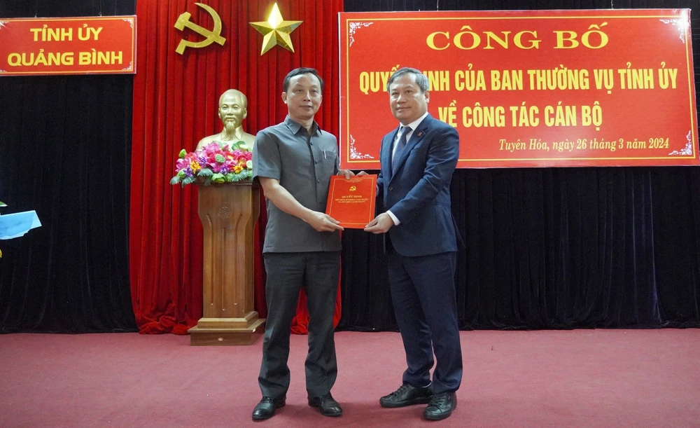 Quảng Bình có hai tân Bí thư Huyện uỷ