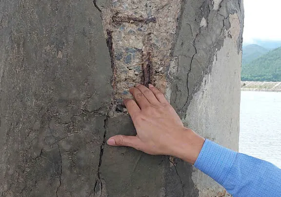 Cau-song-Thai-co-nguy-co-do-sap (6).jpg