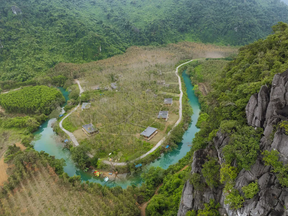 1-Hệ thống điện NLMT được lắp đặt tại Blue Diamond Retreat.JPG