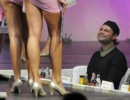 Giải mã 'máu… dê' ảnh 1