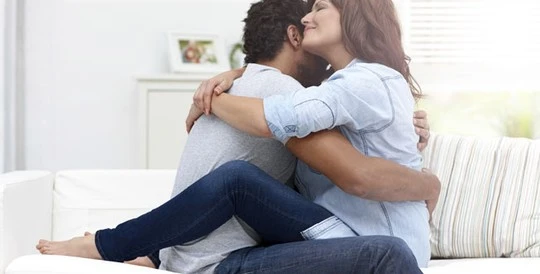 “Chuyện ấy” thăng hoa hơn ở tuổi 40, vì sao? ảnh 1