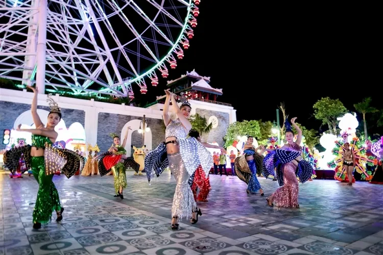 Khoảnh khắc không nên bỏ lỡ tại Lễ hội đèn lồng Asia Park ảnh 2 Khoảnh khắc không nên bỏ lỡ tại Lễ hội đèn lồng Asia Park ảnh 2