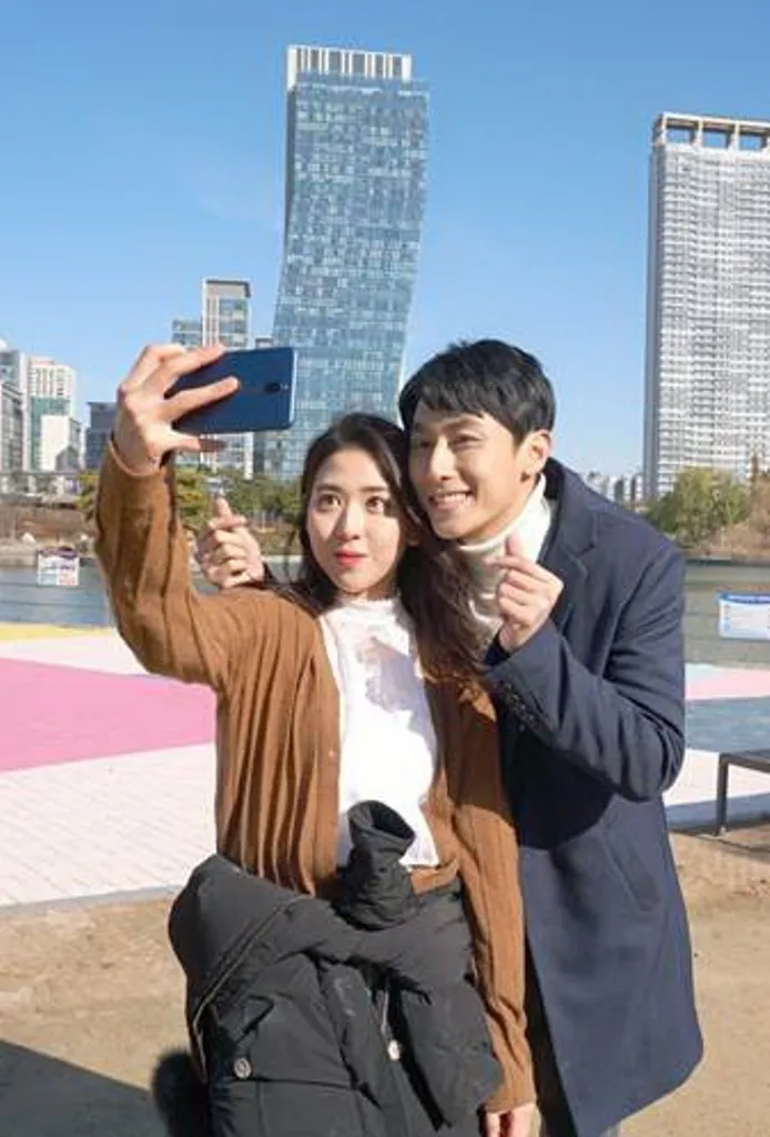 Huawei nova 2i: Tính năng cao cấp chỉ với 6 triệu đồng ảnh 2