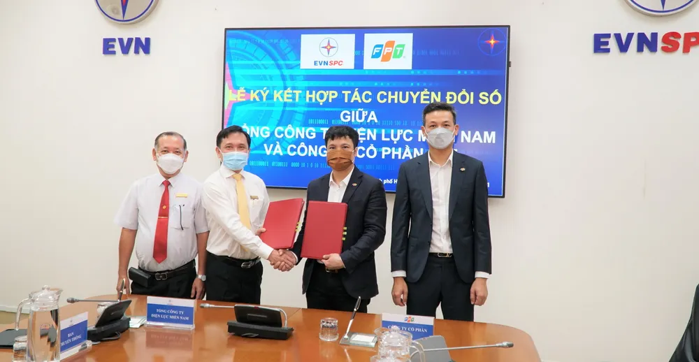 Đẩy mạnh số hóa dịch vụ điện khu vực miền Nam ảnh 1