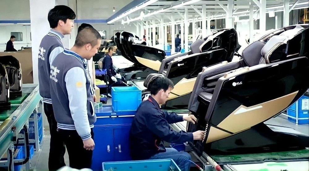 Dây chuyền sản xuất ghế massage KLC hiện đại