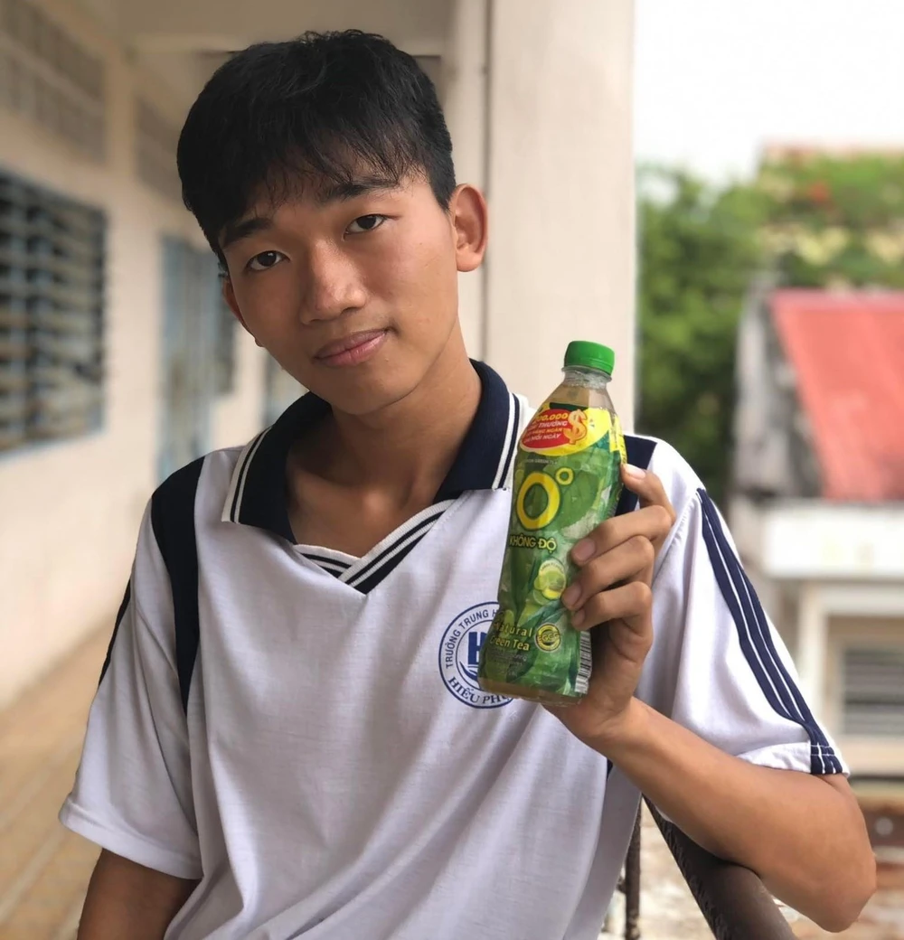 Em T.Q.Đ là chủ nhân thứ 2 của giải triệu phú khi trúng thưởng 100 triệu đồng với Number 1.