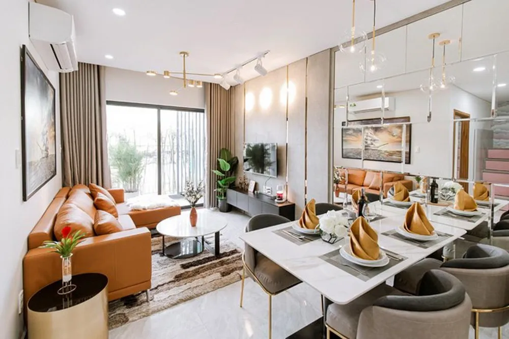 Căn hộ sở hữu view nhìn toàn cảnh ấn tượng và ban công rộng