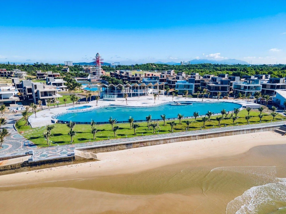 Alaric Tower nằm trong quần thể nghỉ dưỡng The Maris nên thừa hưởng chuỗi hơn 100 tiện ích đa dạng và sang trọng