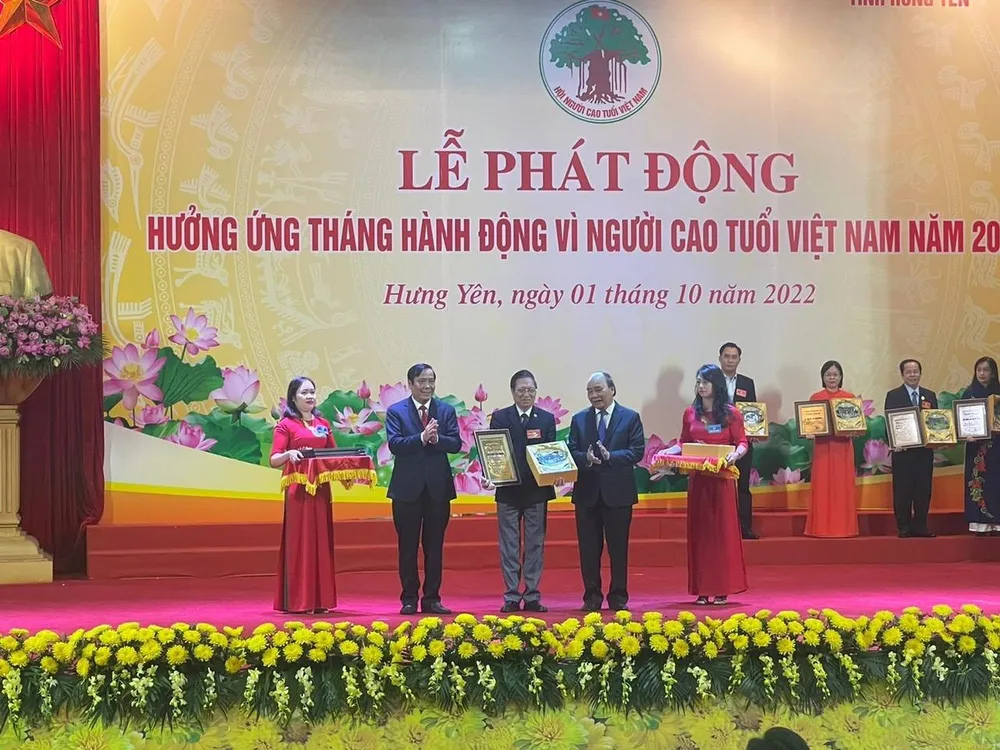 CT Group được Nhà nước vinh danh với các hoạt động vì người cao tuổi