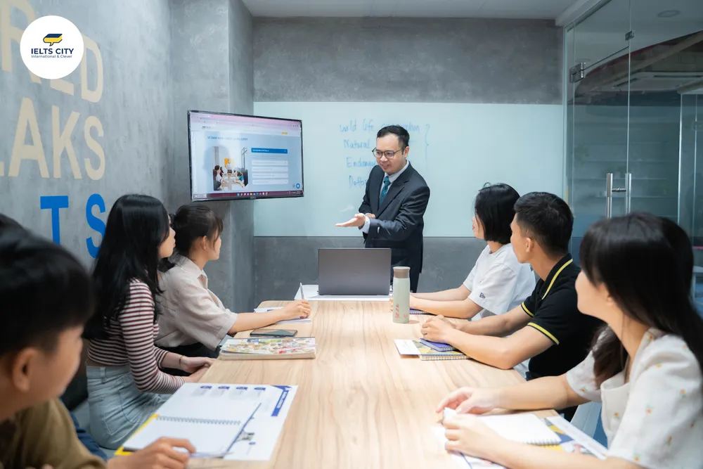 Môi trường học IELTS chuẩn quốc tế Môi trường học IELTS chuẩn quốc tế