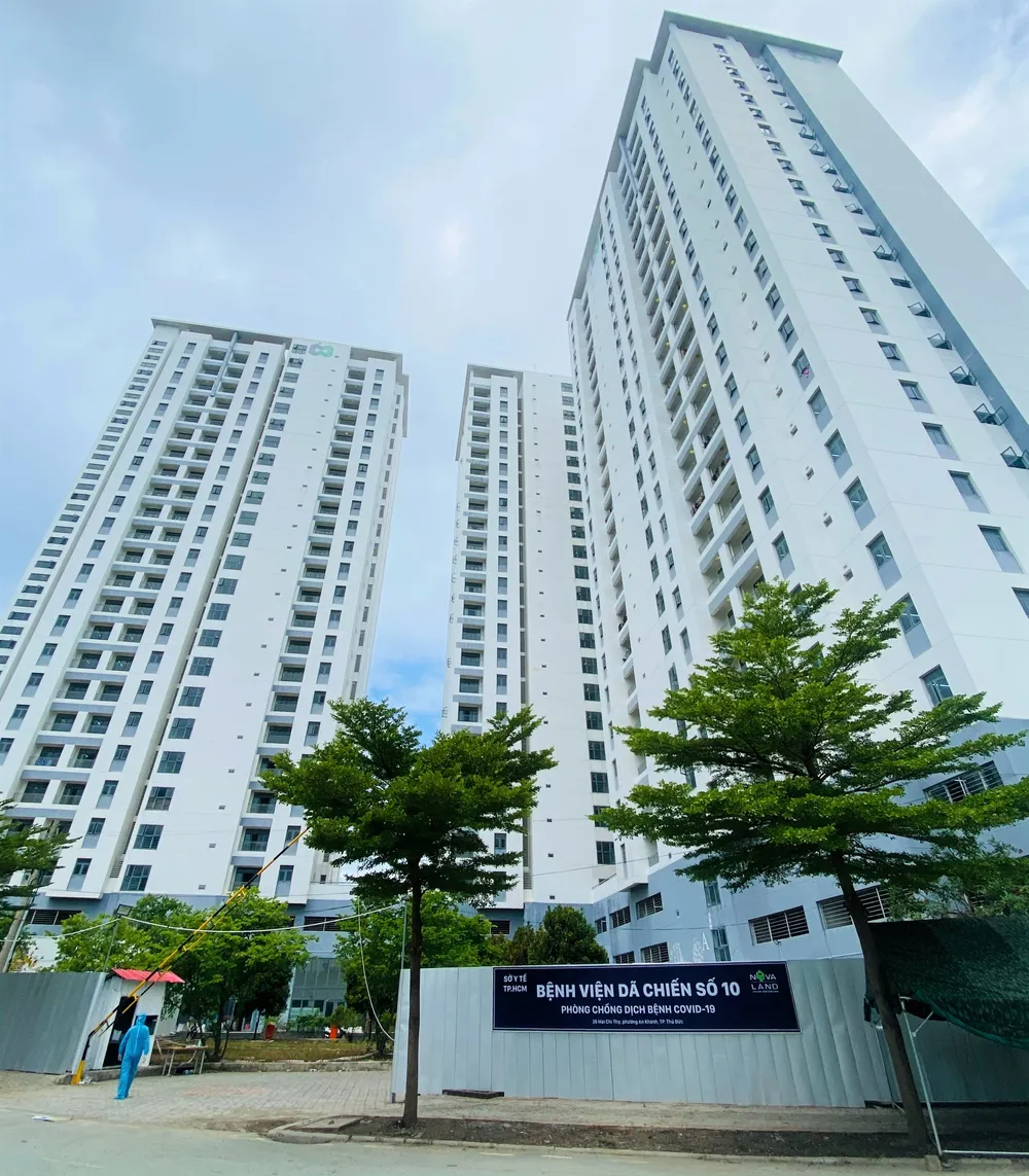 Những chung cư trở thành bệnh viện dã chiến phục vụ chống dịch khẩn cấp