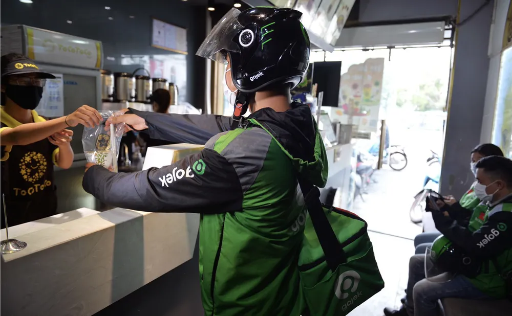 Các nền tảng giao đồ ăn trực tuyến tập hợp đa dạng nhà hàng, món ăn giúp giải quyết nhu cầu ăn uống hàng ngày của người dùng.