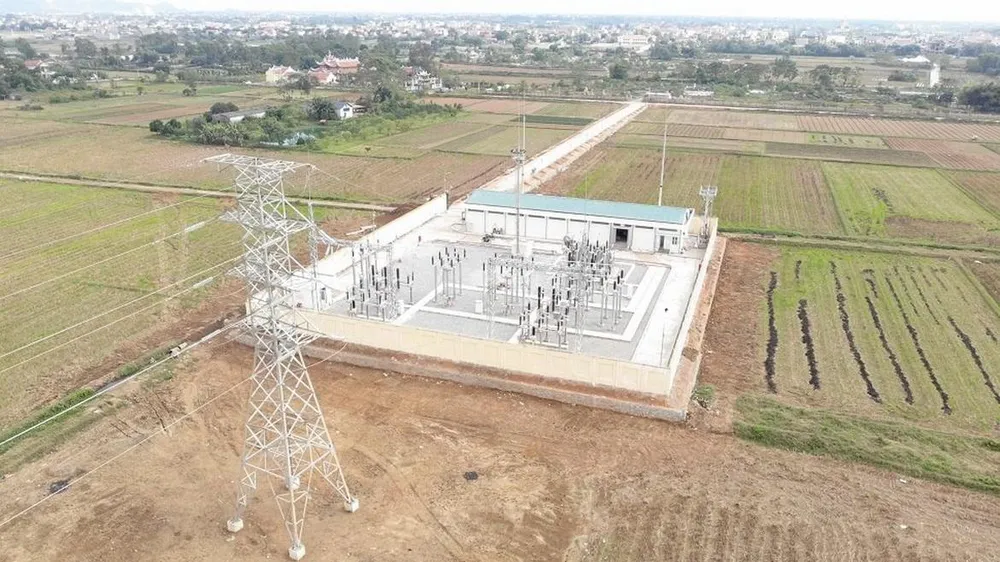 Dự án đường dây và trạm biến áp 110kV Nga Sơn, đường dây 110kV Bỉm Sơn - Nga Sơn có chiều dài 18,459 km với 72 vị trí cột và có tổng mức đầu tư hơn 112,6 tỉ đồng. Dự án đường dây và trạm biến áp 110kV Nga Sơn, đường dây 110kV Bỉm Sơn - Nga Sơn có chiều dài 18,459 km với 72 vị trí cột và có tổng mức đầu tư hơn 112,6 tỉ đồng.