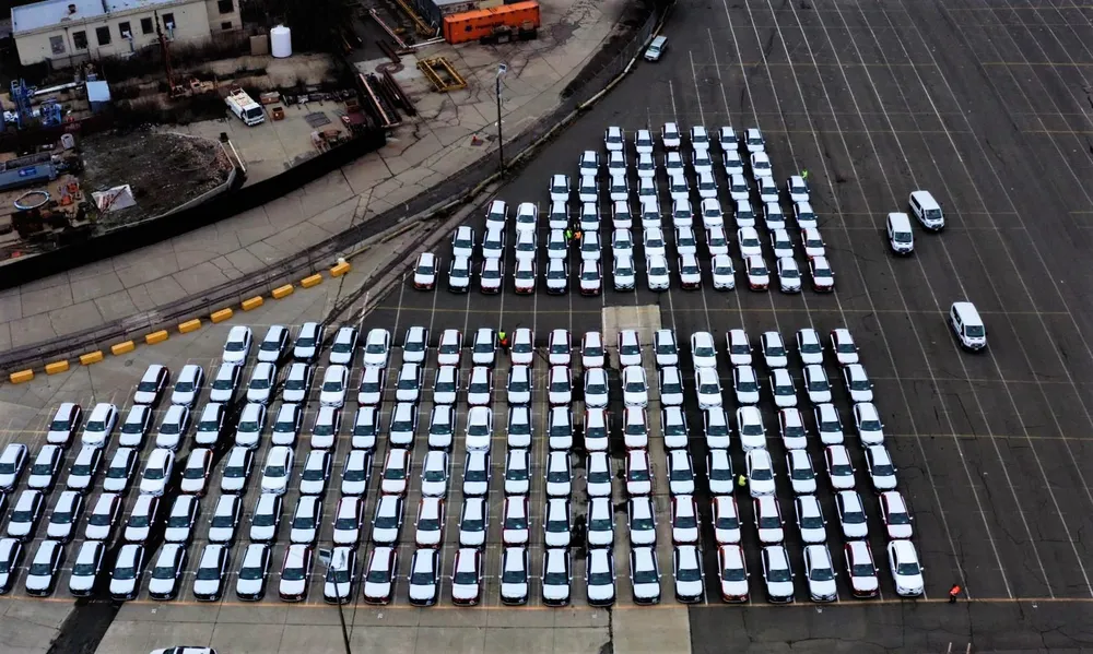 999 xe VinFast đầu tiên cập cảng Mỹ thuộc dòng VF 8 City Edition. 999 xe VinFast đầu tiên cập cảng Mỹ thuộc dòng VF 8 City Edition.