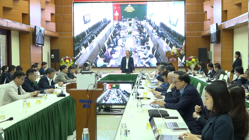 Ông Đặng Thanh Hải, Tổng Giám đốc TKV chủ trì họp triển khai kế hoạch, nhiệm vụ sản xuất kinh doanh tháng 1-2023.