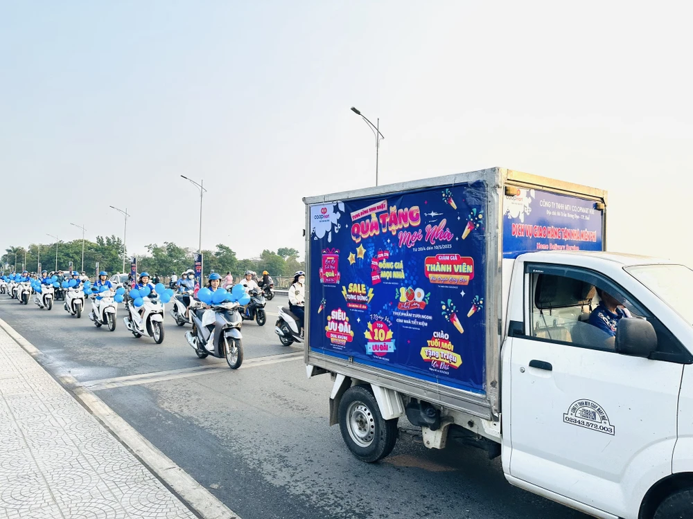 Co.opmart tổ chức roadshow quảng bá chương trình sinh nhật