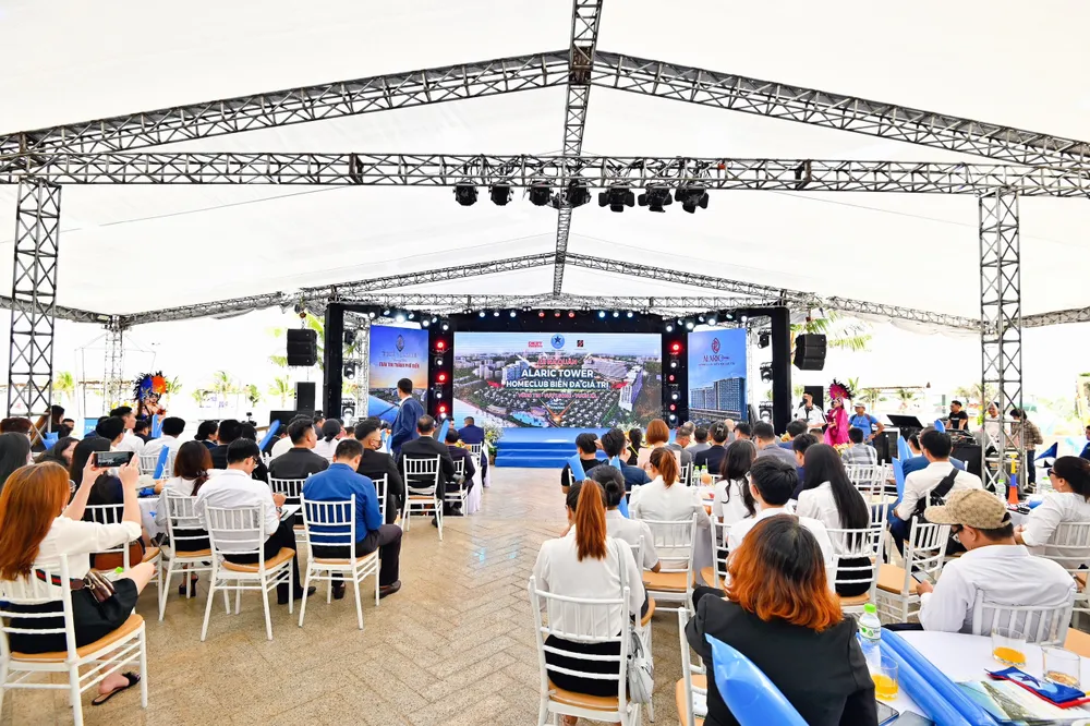 Sự ra mắt của Alaric Tower góp phần giải tỏa cơn khát khu nghỉ dưỡng chất lượng cao cho thủ phủ nghỉ dưỡng miền Nam. Sự ra mắt của Alaric Tower góp phần giải tỏa cơn khát khu nghỉ dưỡng chất lượng cao cho thủ phủ nghỉ dưỡng miền Nam.