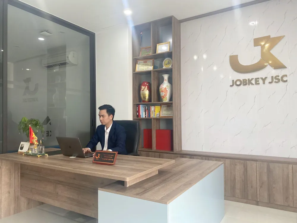 Ông Tạ Quốc Khánh - Giám đốc công ty cổ phần Jobkey Ông Tạ Quốc Khánh - Giám đốc công ty cổ phần Jobkey