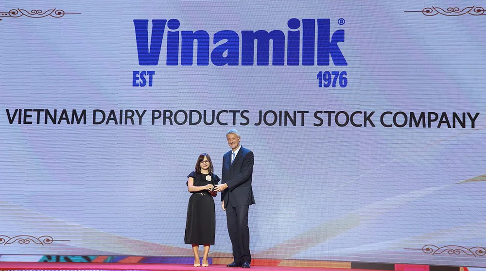 Công ty Vinamilk được vinh danh tại Nơi làm việc tốt nhất châu Á 2023.