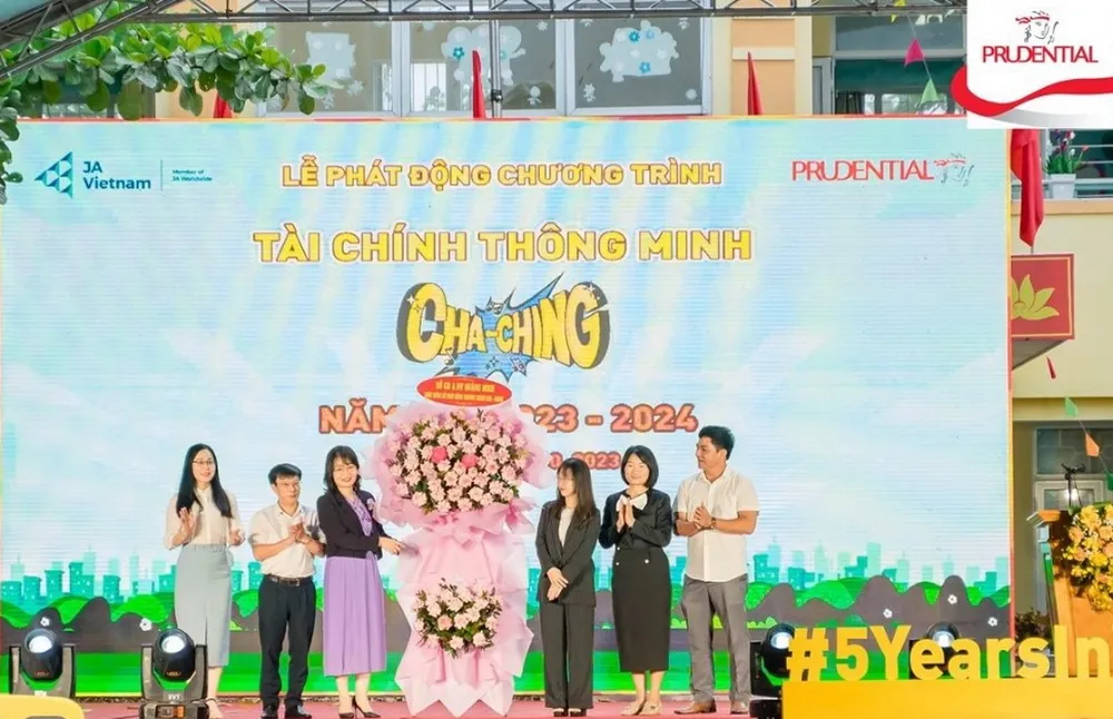 Dạy trẻ về các kỹ năng tài chính thông qua chương trình Cha-Ching