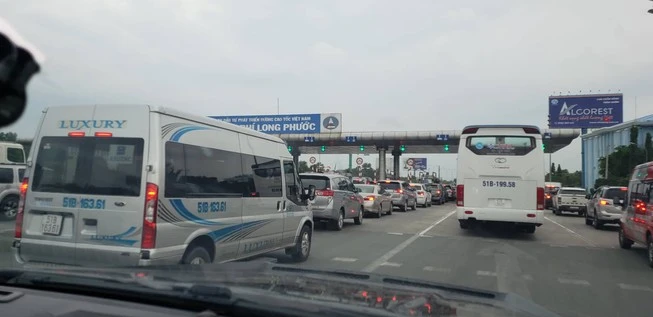 longthanhdaugiay_FGUH