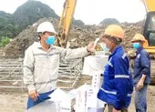 Dự kiến nhân công xây dựng công trình phải có ‘thẻ xanh COVID’ ảnh 2 Kiểm tra việc phòng dịch COVID-19 tại công trình xây dựng