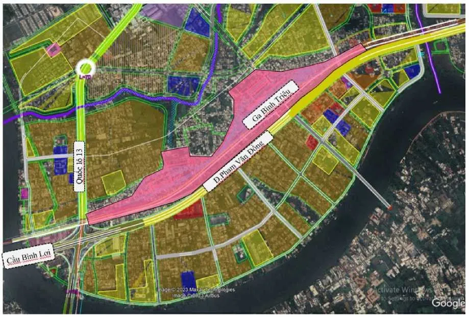 Ga Bình Triệu theo phương án này sẽ rộng 41 ha. Ga Bình Triệu là ga khách kỹ thuật cho các tuyến đường sắt đi phía Bắc, Tây Nam Bộ, Tây Nguyên, Lộc Ninh. Tại ga Bình Triệu có các cơ sở sửa chữa, vận dụng đầu máy, toa xe khách.