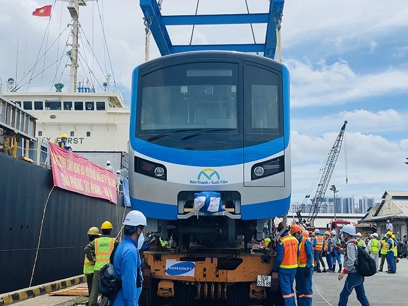 Metro 1 còn nhiều khó khăn và mâu thuẫn cần giải quyết. Ảnh minh họa: Đ.T metro 1.jpeg