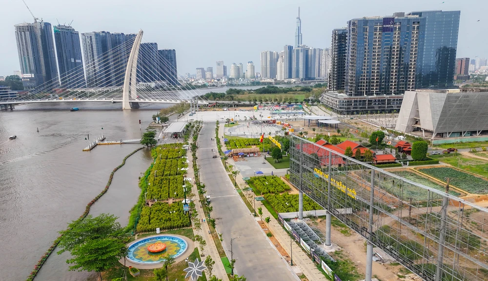 Hiến kế cách làm mới để có tiền phát triển 42 công viên dọc sông Sài Gòn