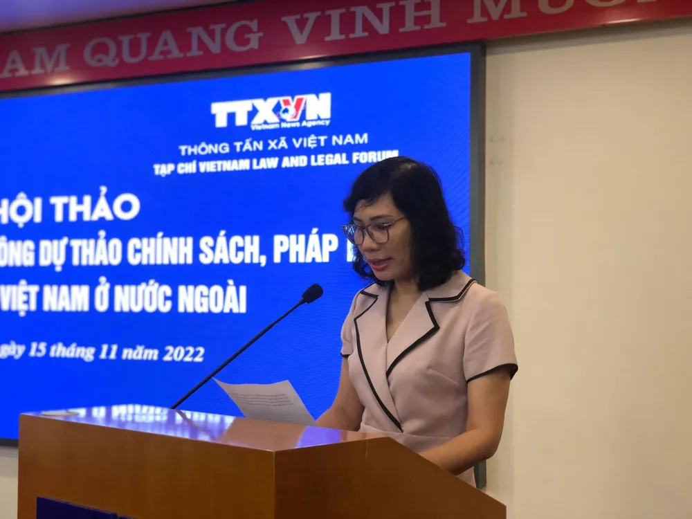 Bà Cao Thị Mai Phượng - Tổng biên tập Tạp chí Vietnam Law and Legal Forum - đánh giá truyền thông pháp luật cho người Việt Nam ở nước ngoài có những đặc thù nhất định. Ảnh: Minh Trúc.