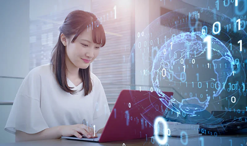 IMF cho rằng rút ngắn khoảng cách số giữa các doanh nghiệp, các ngành và những người lao động sẽ giúp thu hẹp khoảng cách về năng suất. Ảnh minh hoạ. IMF cho rằng rút ngắn khoảng cách số giữa các doanh nghiệp, các ngành và những người lao động sẽ giúp thu hẹp khoảng cách về năng suất. Ảnh minh hoạ.