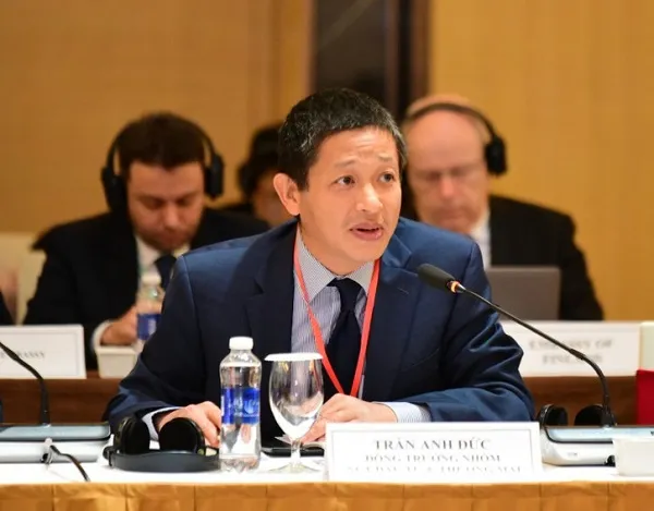 Ông Trần Anh Đức - Nhóm đầu tư và thương mại cho rằng các doanh nghiệp nước ngoài mong có hướng dẫn cụ thể để được gia hạn dự án, hợp đồng kinh doanh. Ông Trần Anh Đức - Nhóm đầu tư và thương mại cho rằng các doanh nghiệp nước ngoài mong có hướng dẫn cụ thể để được gia hạn dự án, hợp đồng kinh doanh.