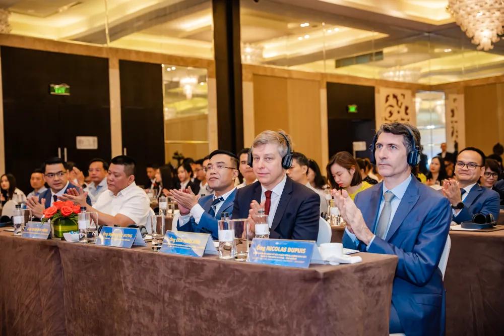 Khách mời tham dự hội thảo sáng 17-5. Ảnh: M.T Khách mời tham dự hội thảo sáng 17-5. Ảnh: M.T