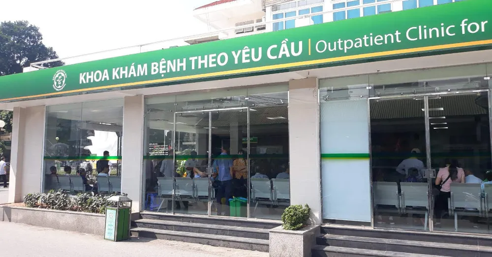 Từ 15-8, giá khám bệnh theo yêu cầu tối đa 500.000 đồng/lượt ảnh 1 Từ 15-8, giá khám bệnh theo yêu cầu tối đa 500.000 đồng/lượt ảnh 1