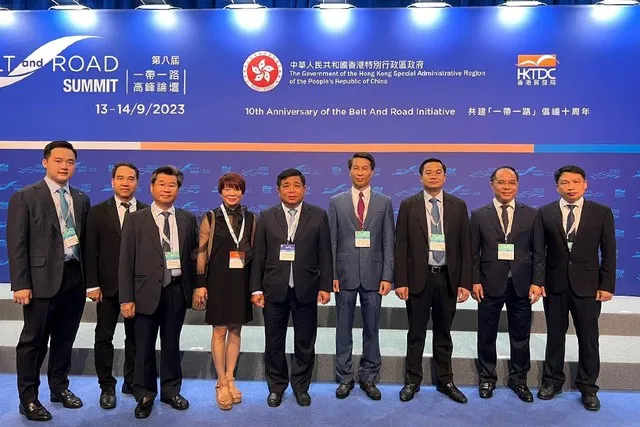 Bộ trường Nguyễn Chí Dũng dự Hội nghị Vành đai và con đường lần thứ 8.jpeg