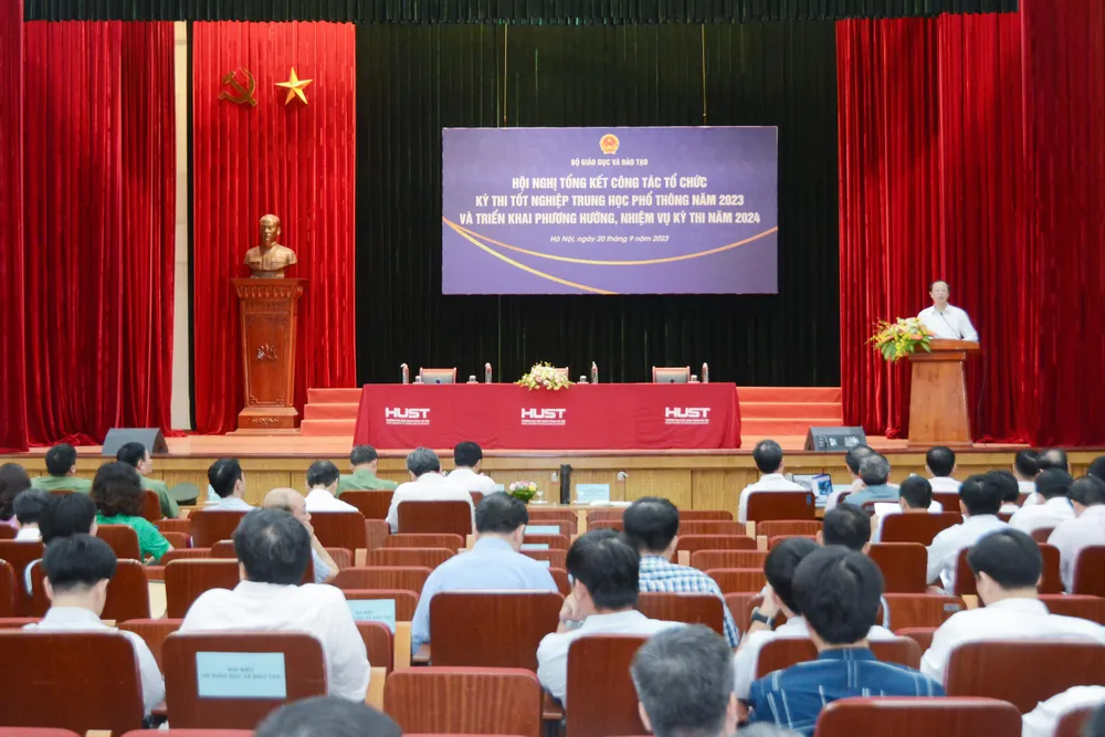 Toàn cảnh Hội nghị sáng nay. Ảnh: MOET NVM_6901-min.jpg