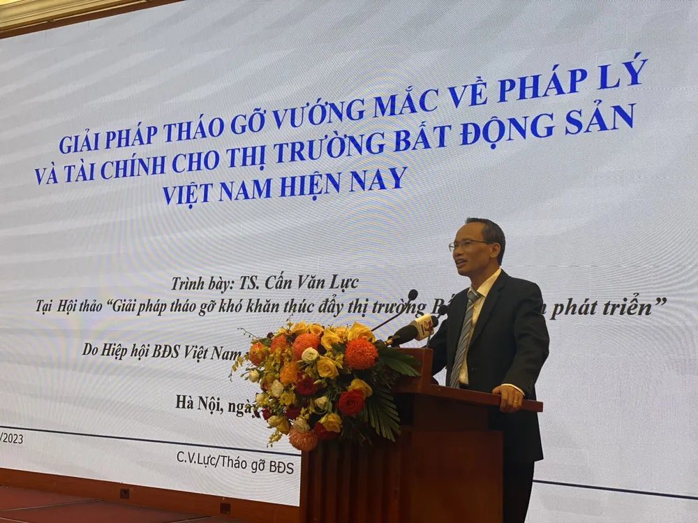 TS Cấn Văn Lực.jpeg