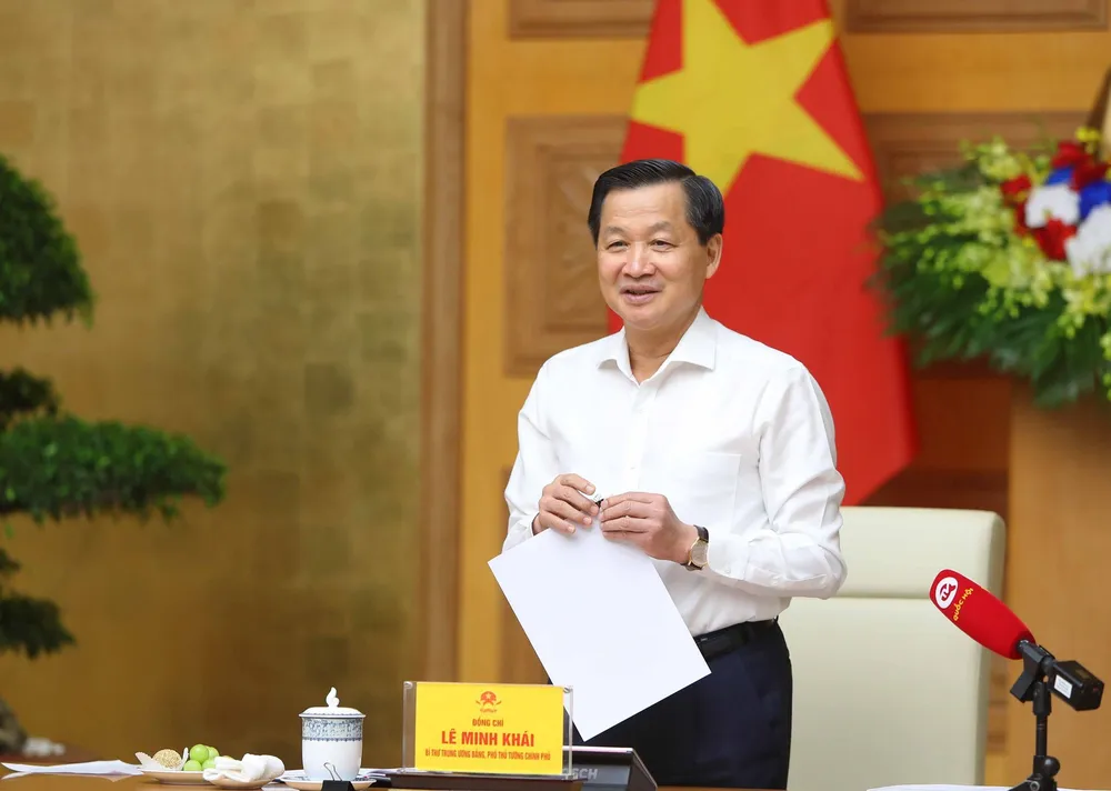 Phó Thủ tướng Lê Minh Khái yêu cầu các bộ ngành quyết liệt hành động đưa Việt Nam ra khỏi "Danh sách Xám". Ảnh: Chinhphu.vn Phó Thủ tướng Lê Minh Khái.jpg