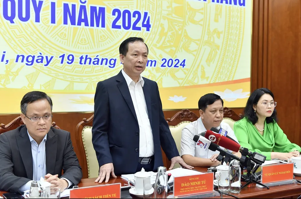 Doanh nghiệp khó khăn sẽ được cơ cấu nợ, giữ nguyên nhóm nợ đến hết năm