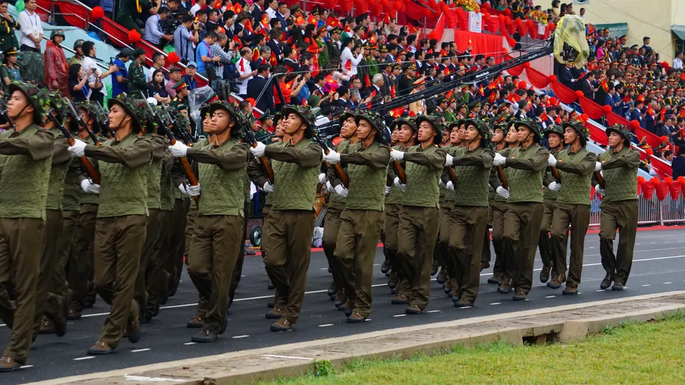 đbp diễu hành 11.jpeg