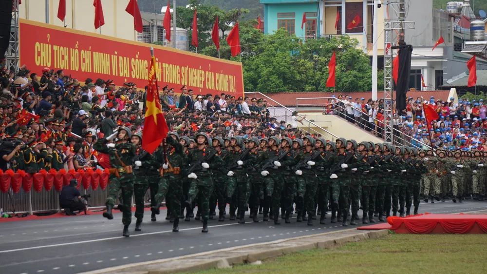 đbp diễu hành 18.jpeg